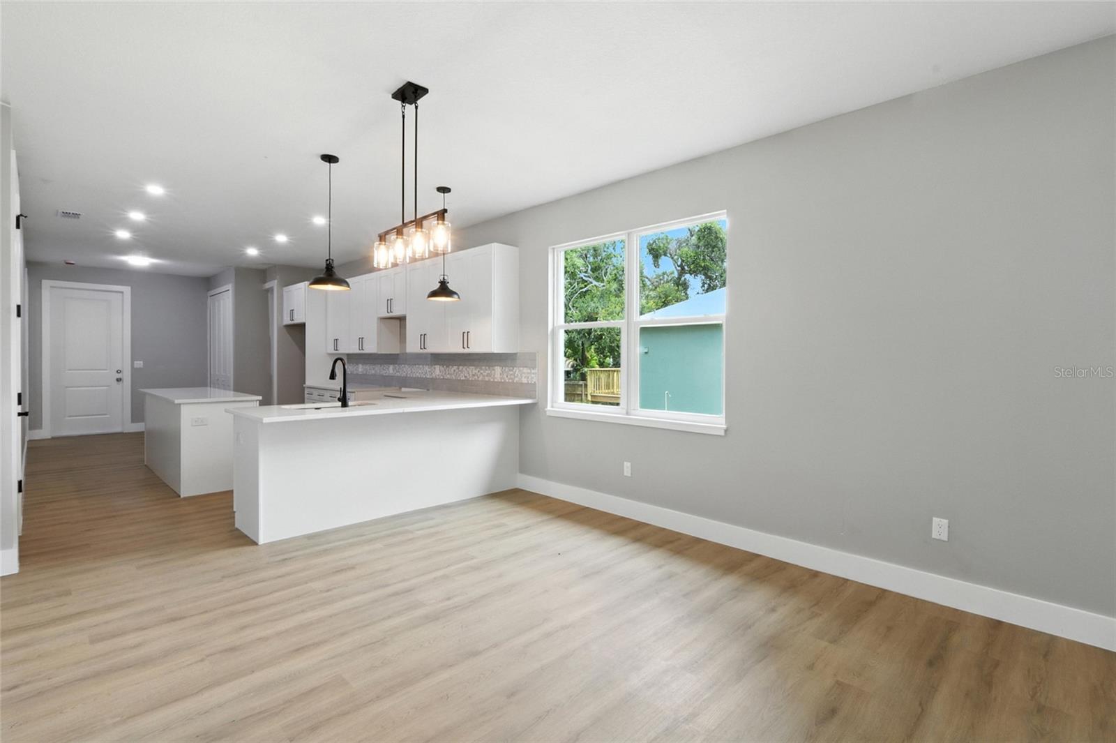 Image 5 of 15 For 7002 19th Street