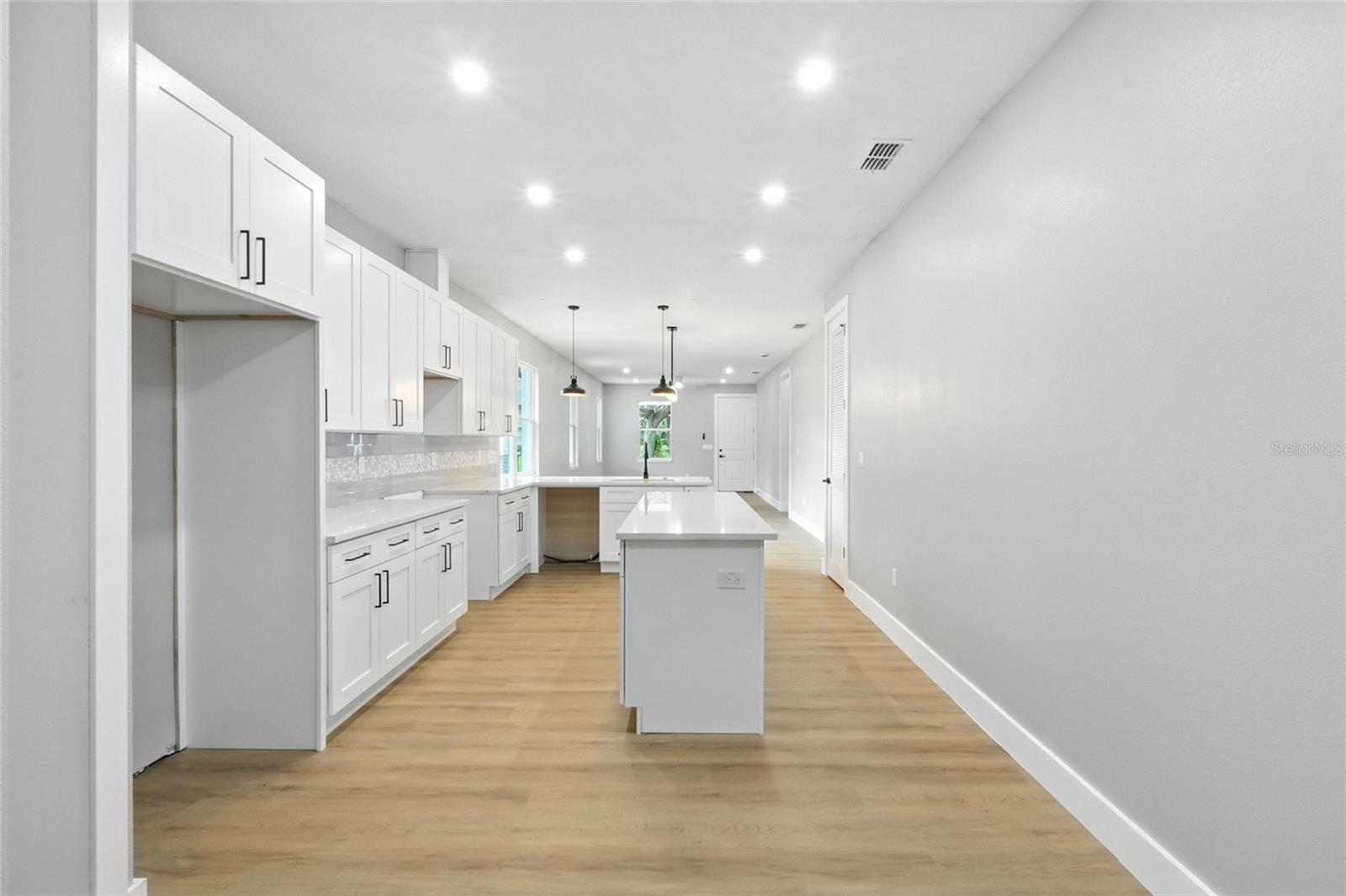 Image 8 of 15 For 7002 19th Street