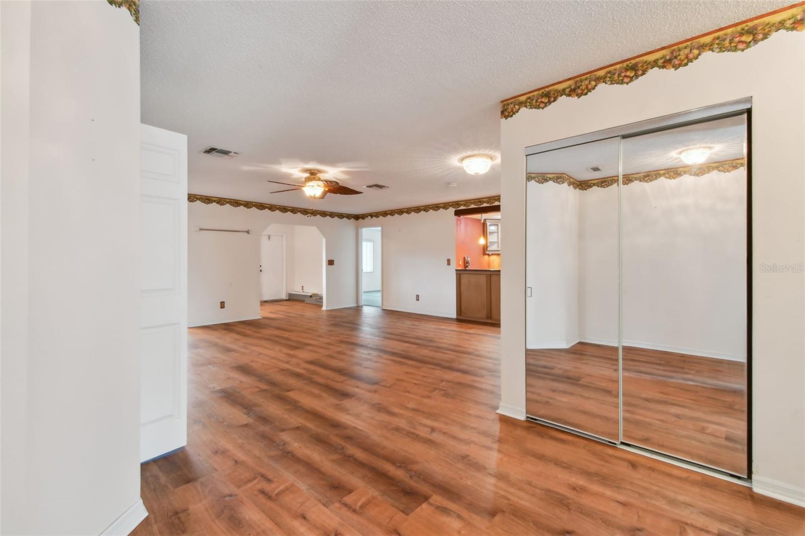 Image 6 of 28 For 912 Del Webb Boulevard
