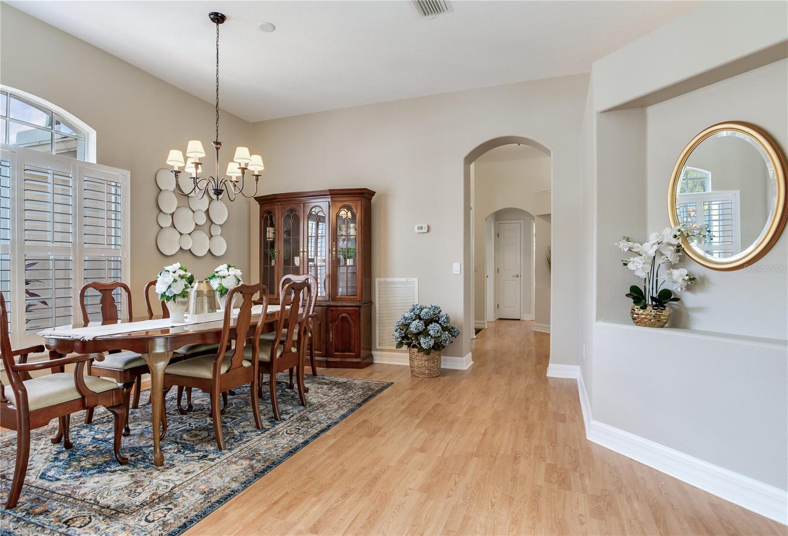 Image 13 of 77 For 12524 Leatherleaf Drive