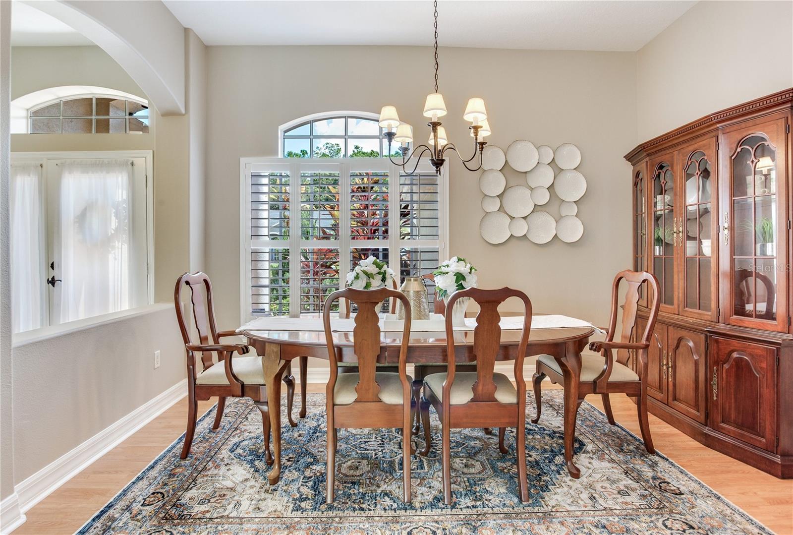 Image 14 of 77 For 12524 Leatherleaf Drive