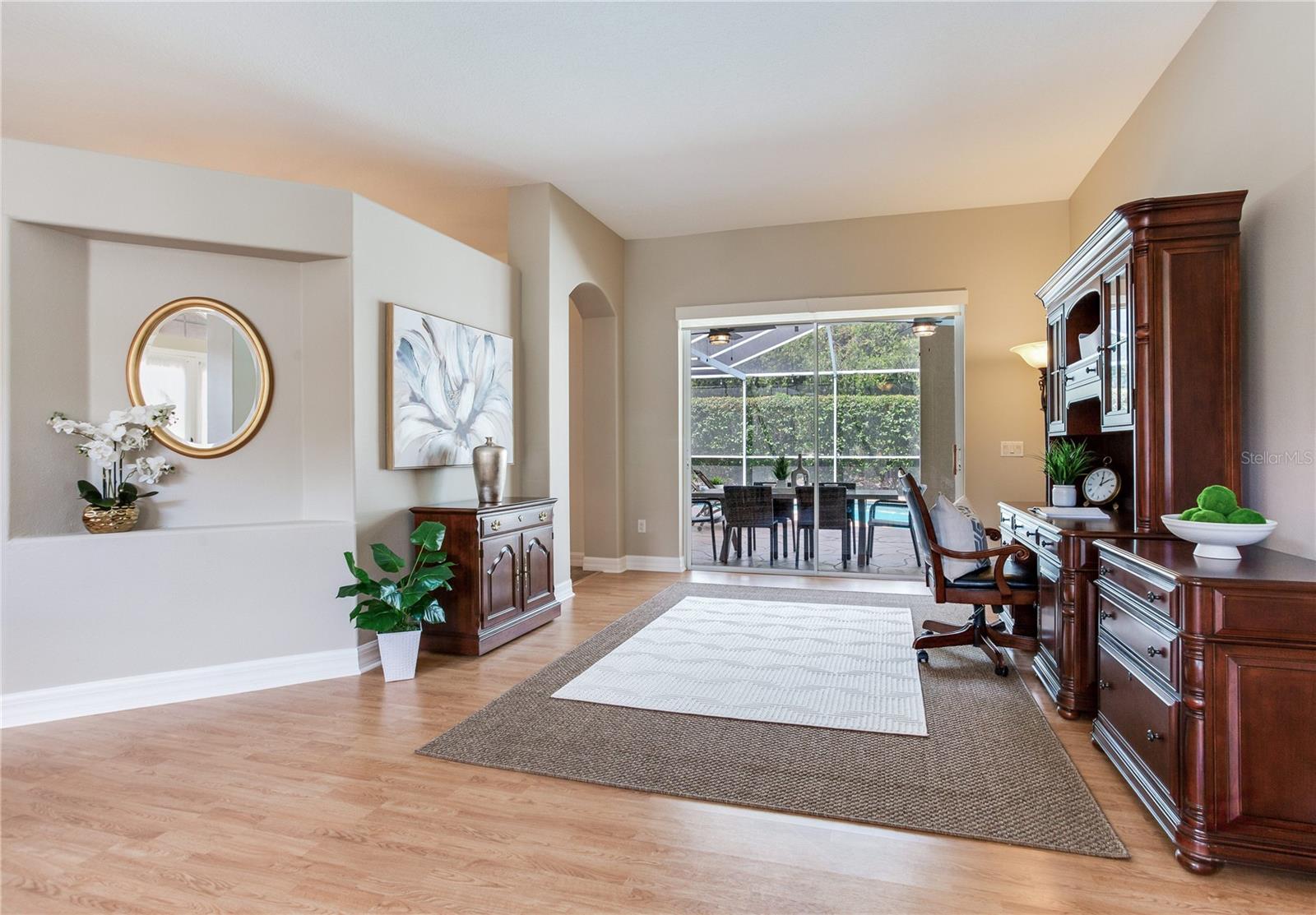 Image 16 of 77 For 12524 Leatherleaf Drive