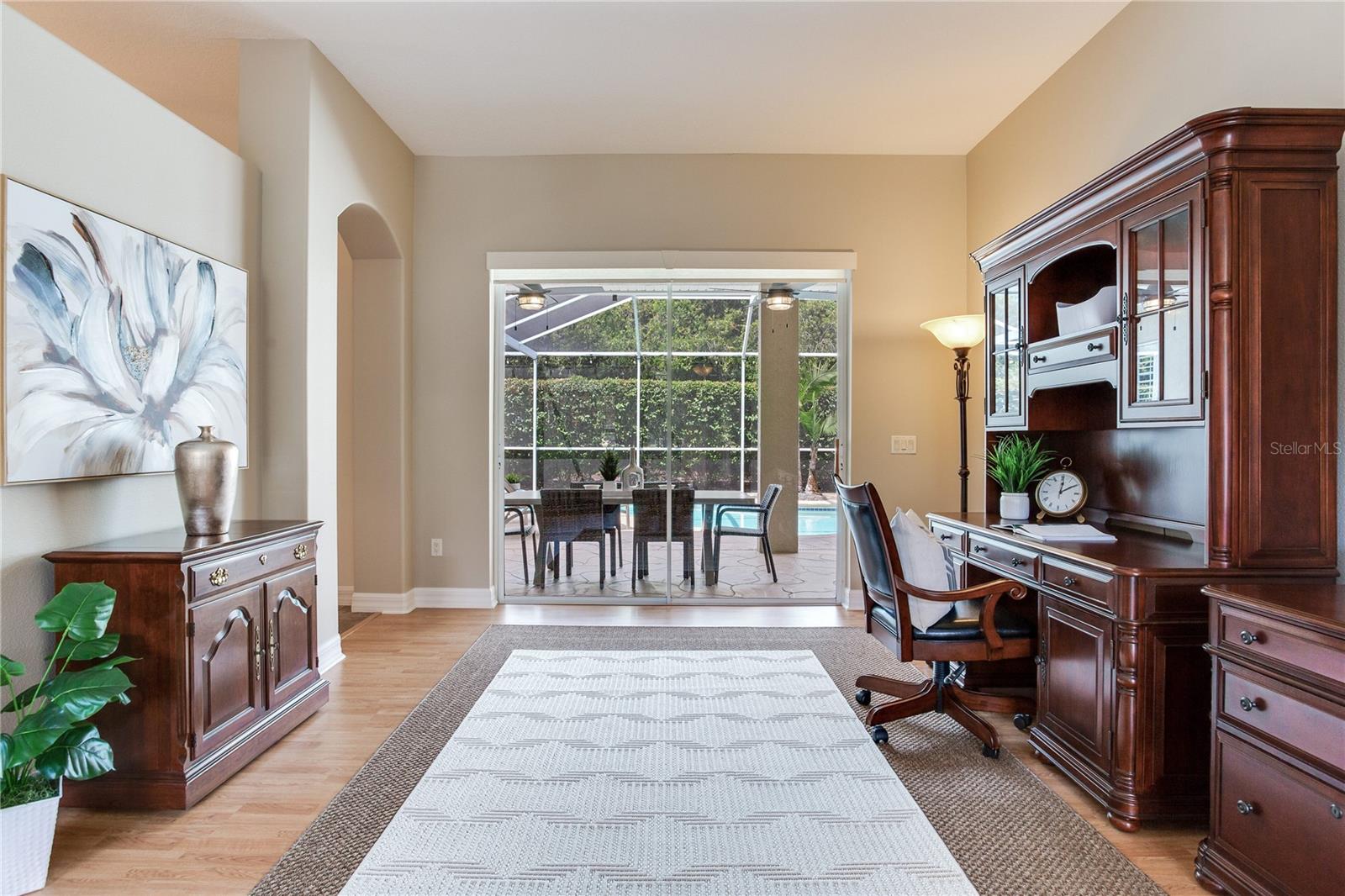 Image 17 of 77 For 12524 Leatherleaf Drive