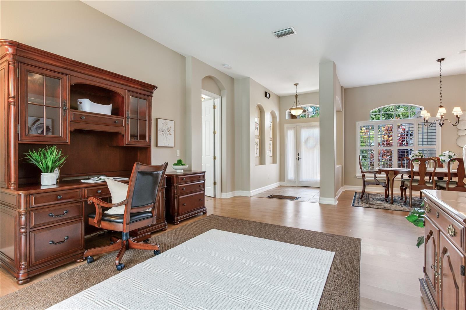 Image 20 of 77 For 12524 Leatherleaf Drive
