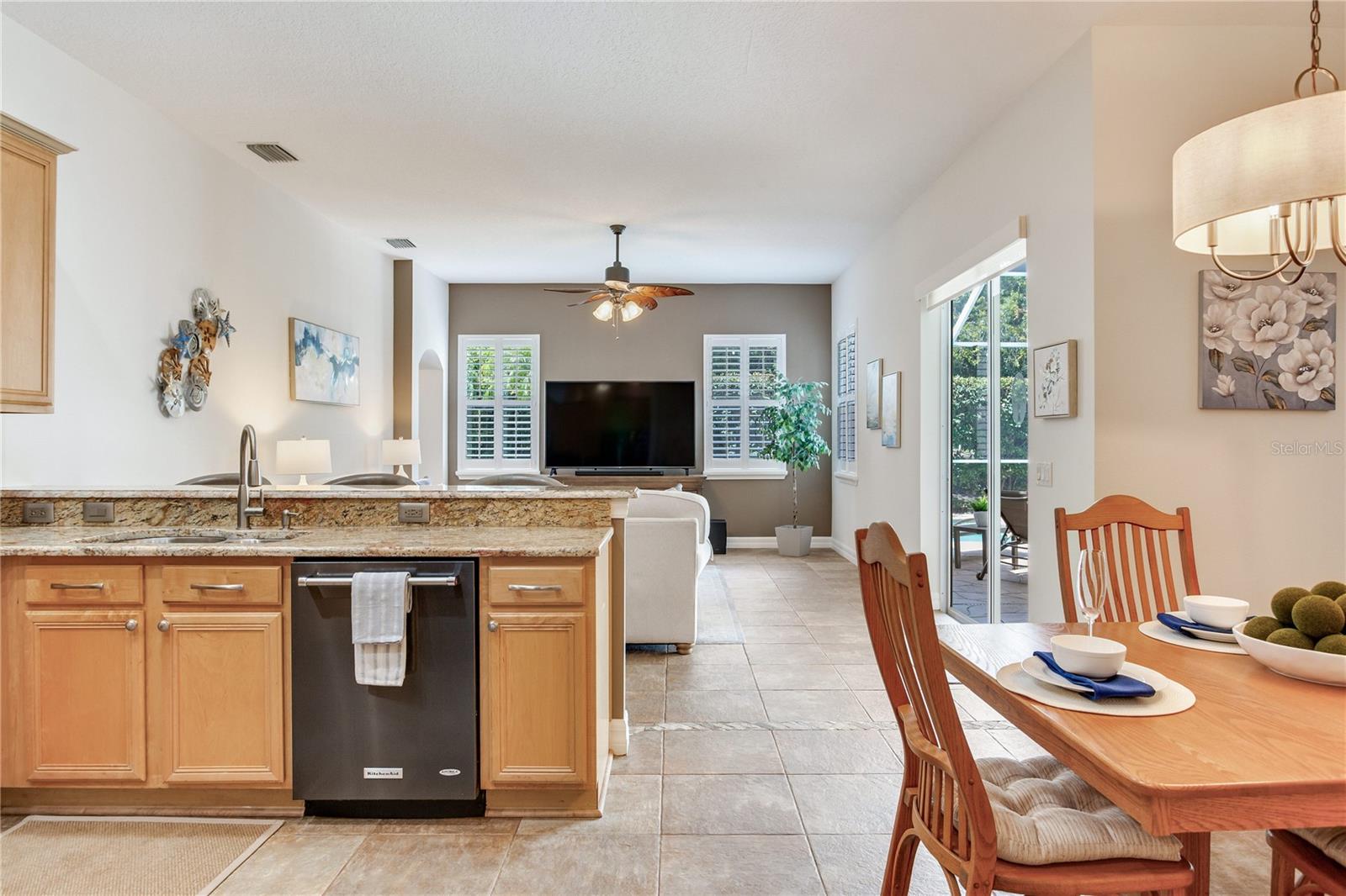 Image 39 of 77 For 12524 Leatherleaf Drive