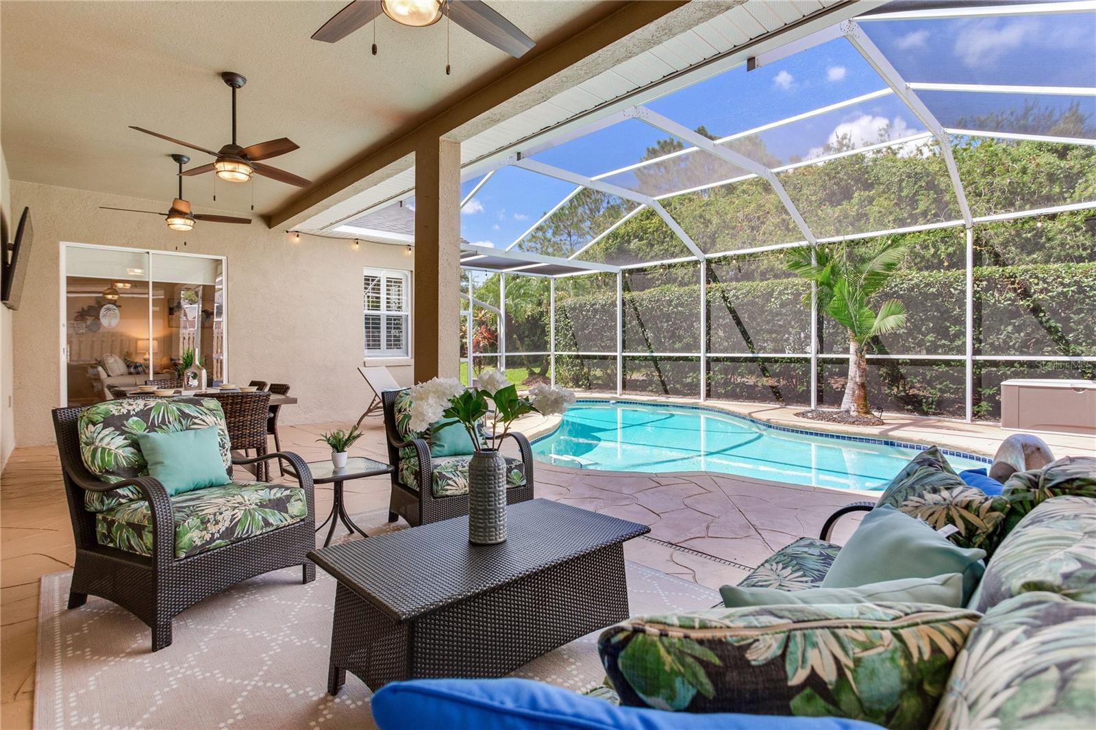 Image 57 of 77 For 12524 Leatherleaf Drive