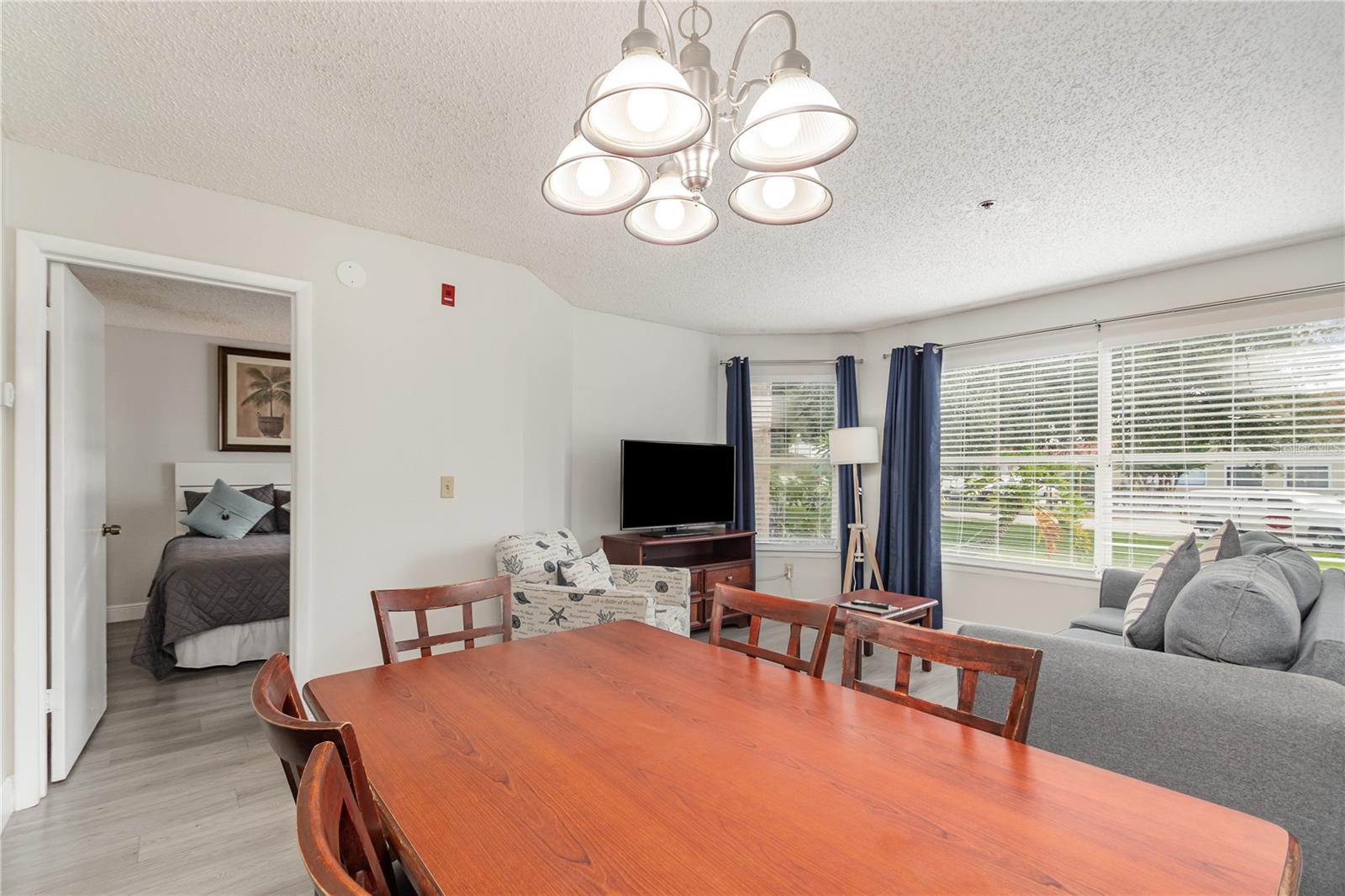 Image 11 of 29 For 6337 Parc Corniche Drive 2114