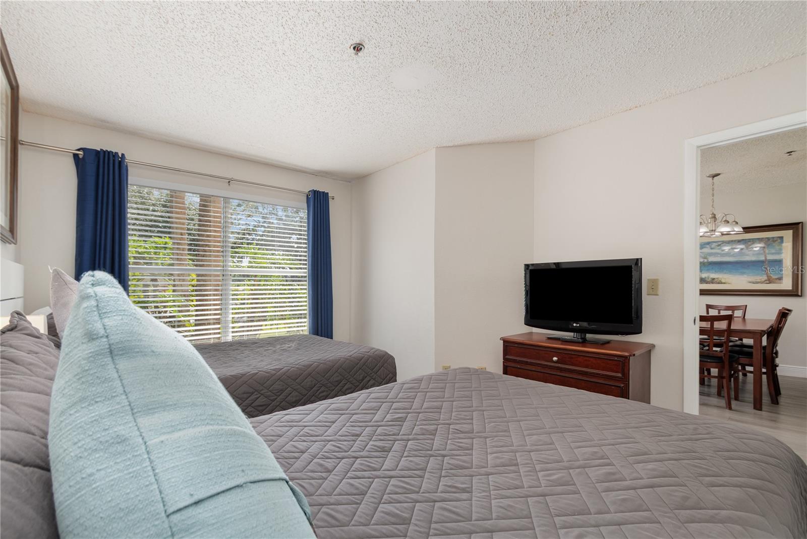 Image 18 of 29 For 6337 Parc Corniche Drive 2114