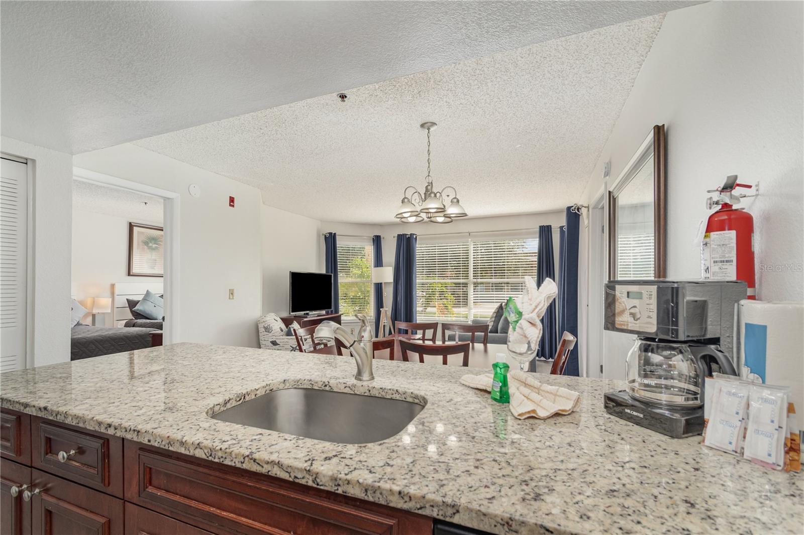 Image 5 of 29 For 6337 Parc Corniche Drive 2114