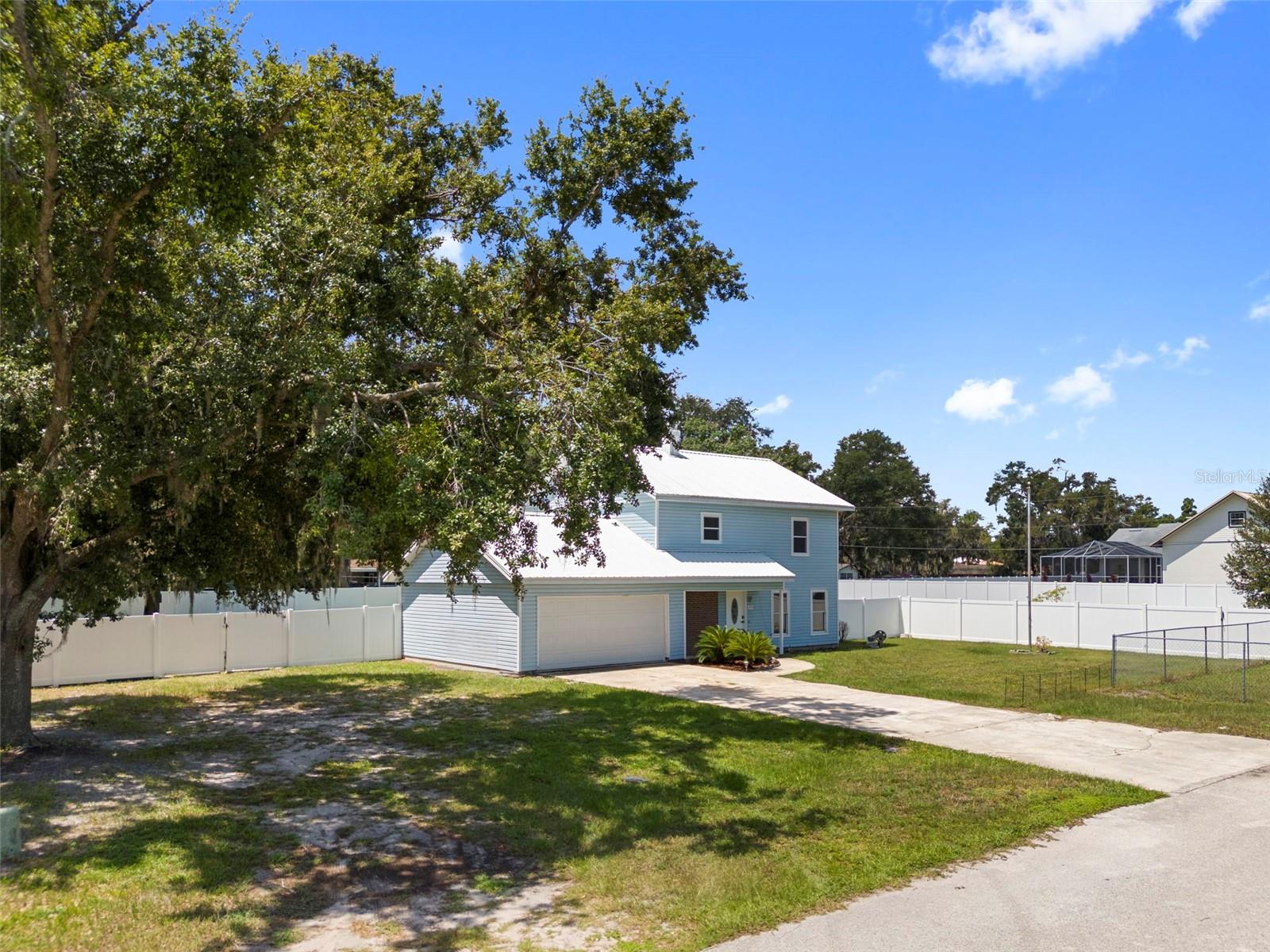Image 37 of 45 For 4046 Hollyhead Circle S