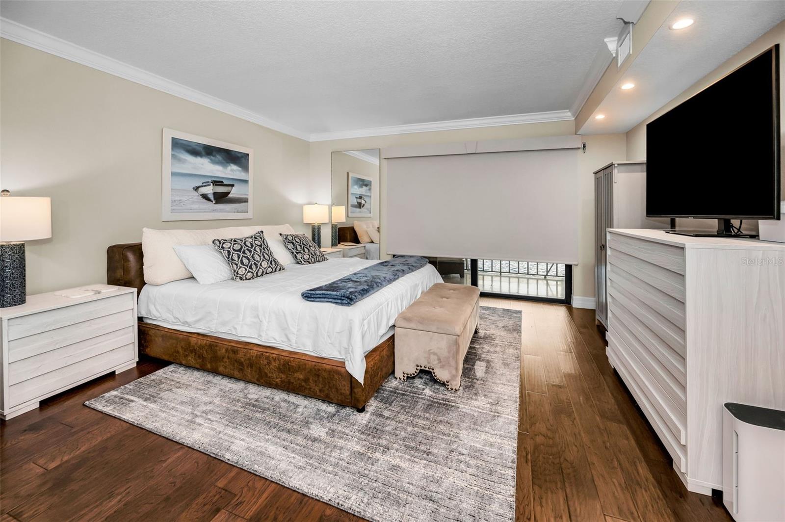 Image 33 of 61 For 55 Rogers Street 402