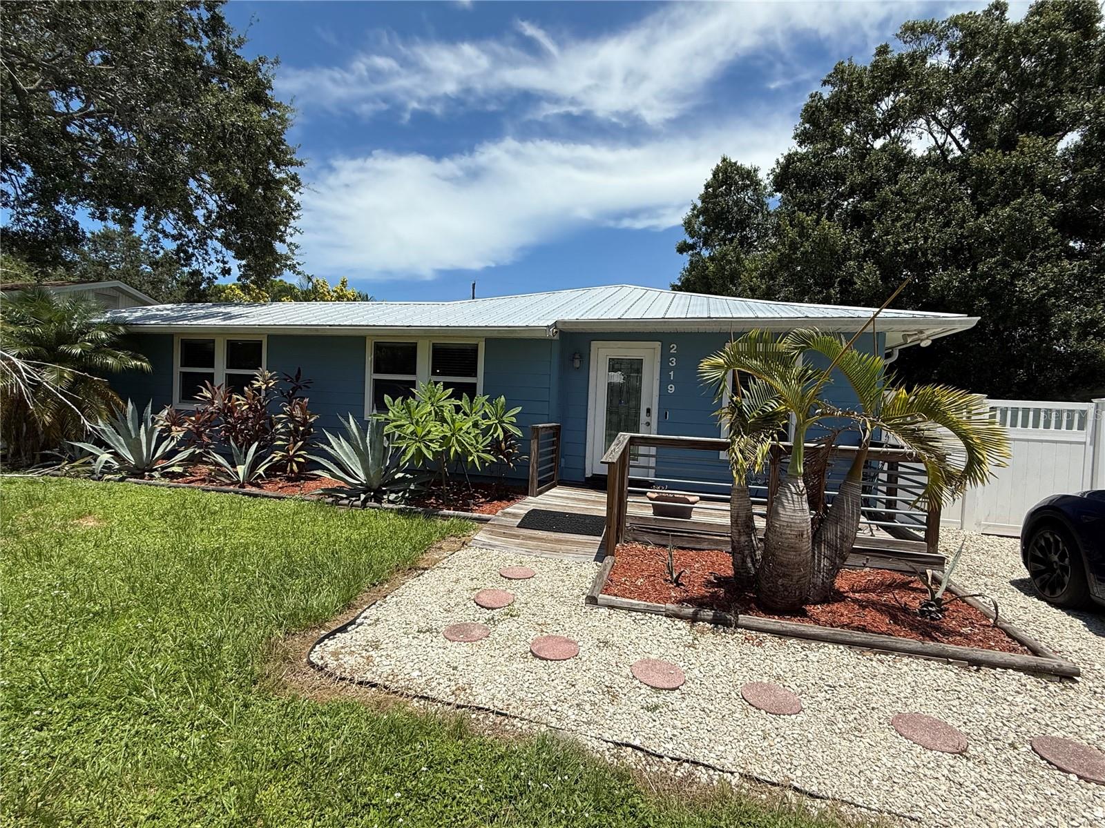 Details for 2319 Gull Lane, SARASOTA, FL 34237
