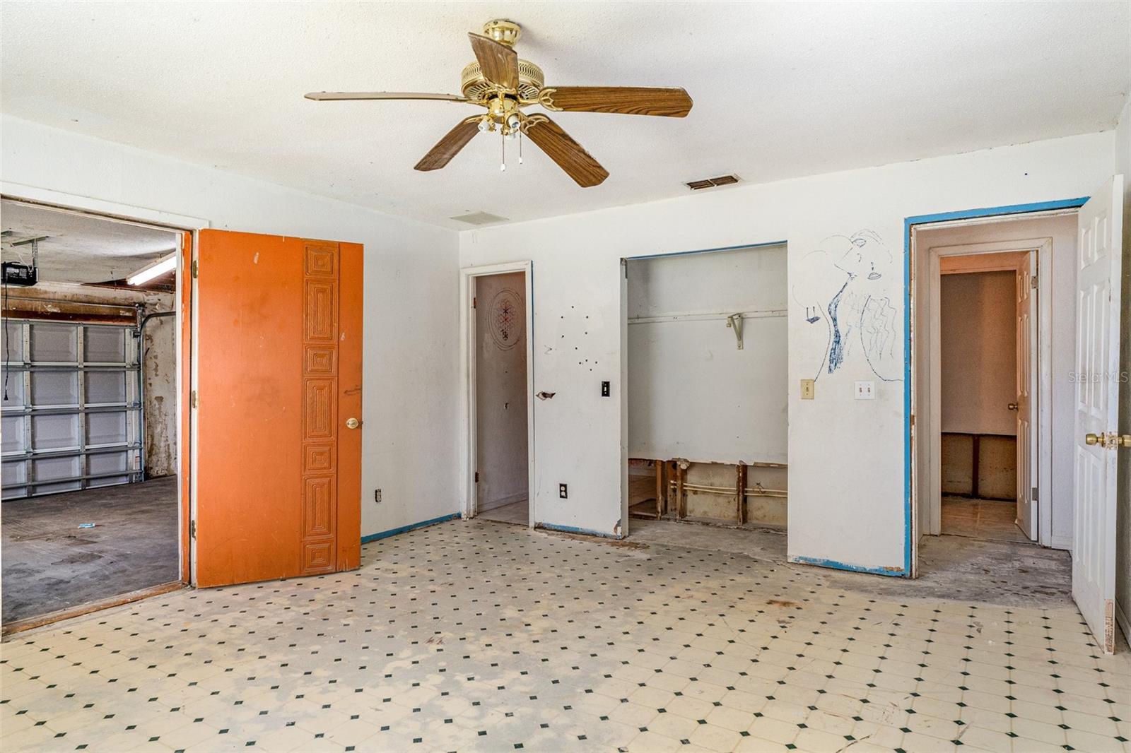 Image 18 of 23 For 795 Whitfield Street