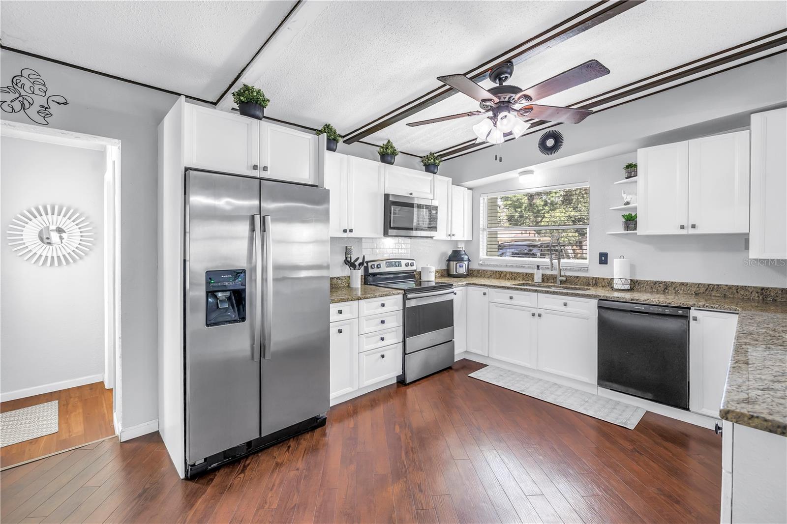 Image 5 of 17 For 6719 13th Street N