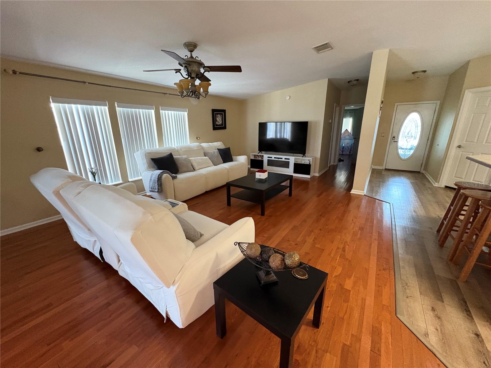 Image 11 of 46 For 8472 Fantasia Park Way