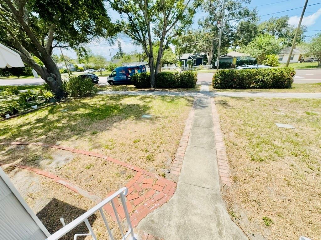 Image 21 of 55 For 4725 1st Avenue S