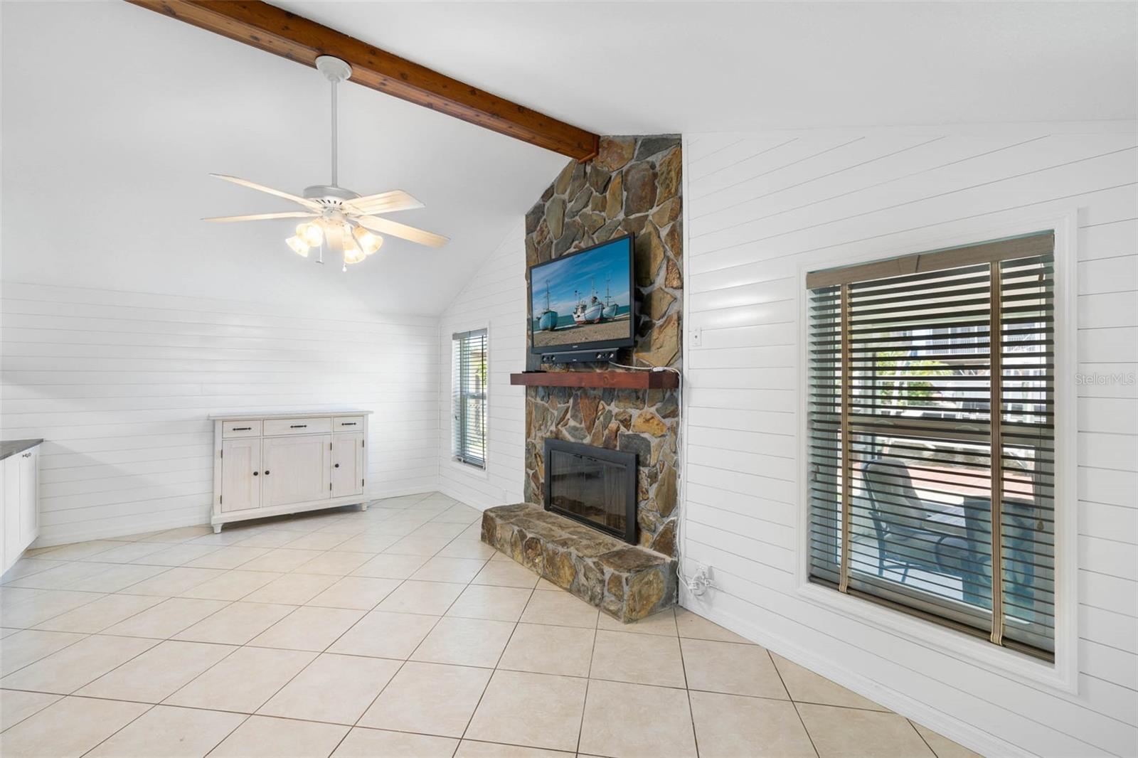 Image 8 of 27 For 7313 Hatteras Drive