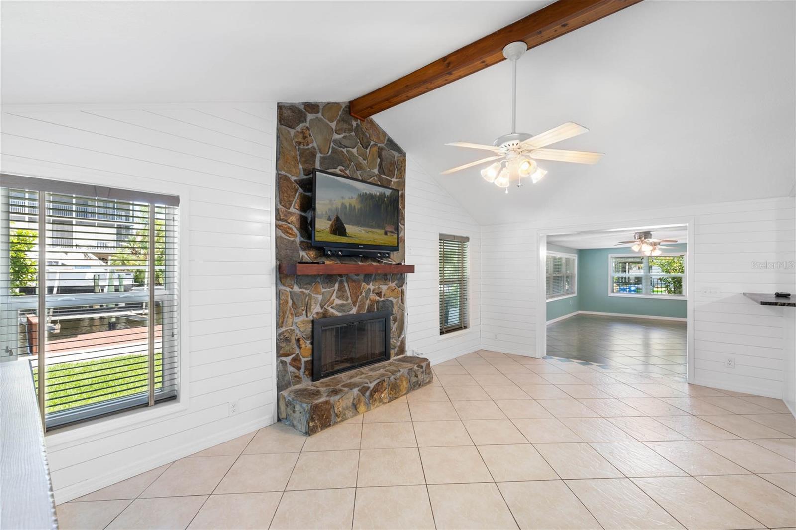 Image 9 of 27 For 7313 Hatteras Drive