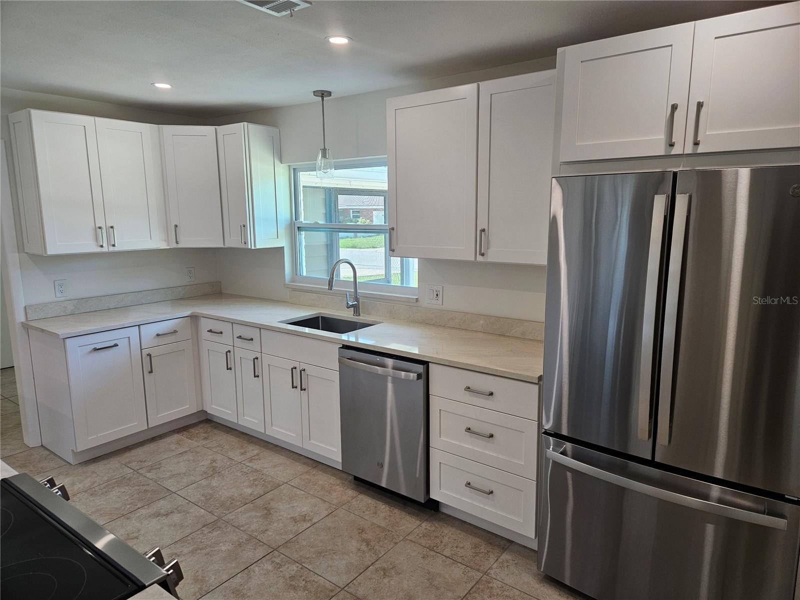 Image 2 of 24 For 12551 79th Avenue