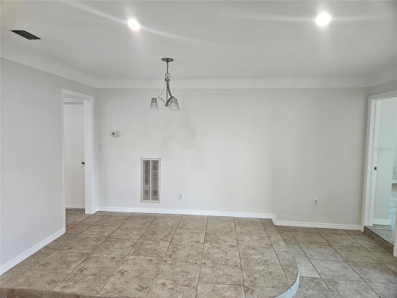 Image 7 of 24 For 12551 79th Avenue