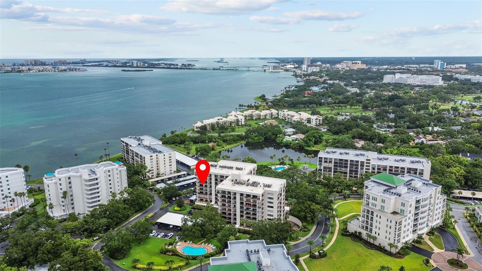 Listing photo id 35 for 150 Belleview Boulevard 507