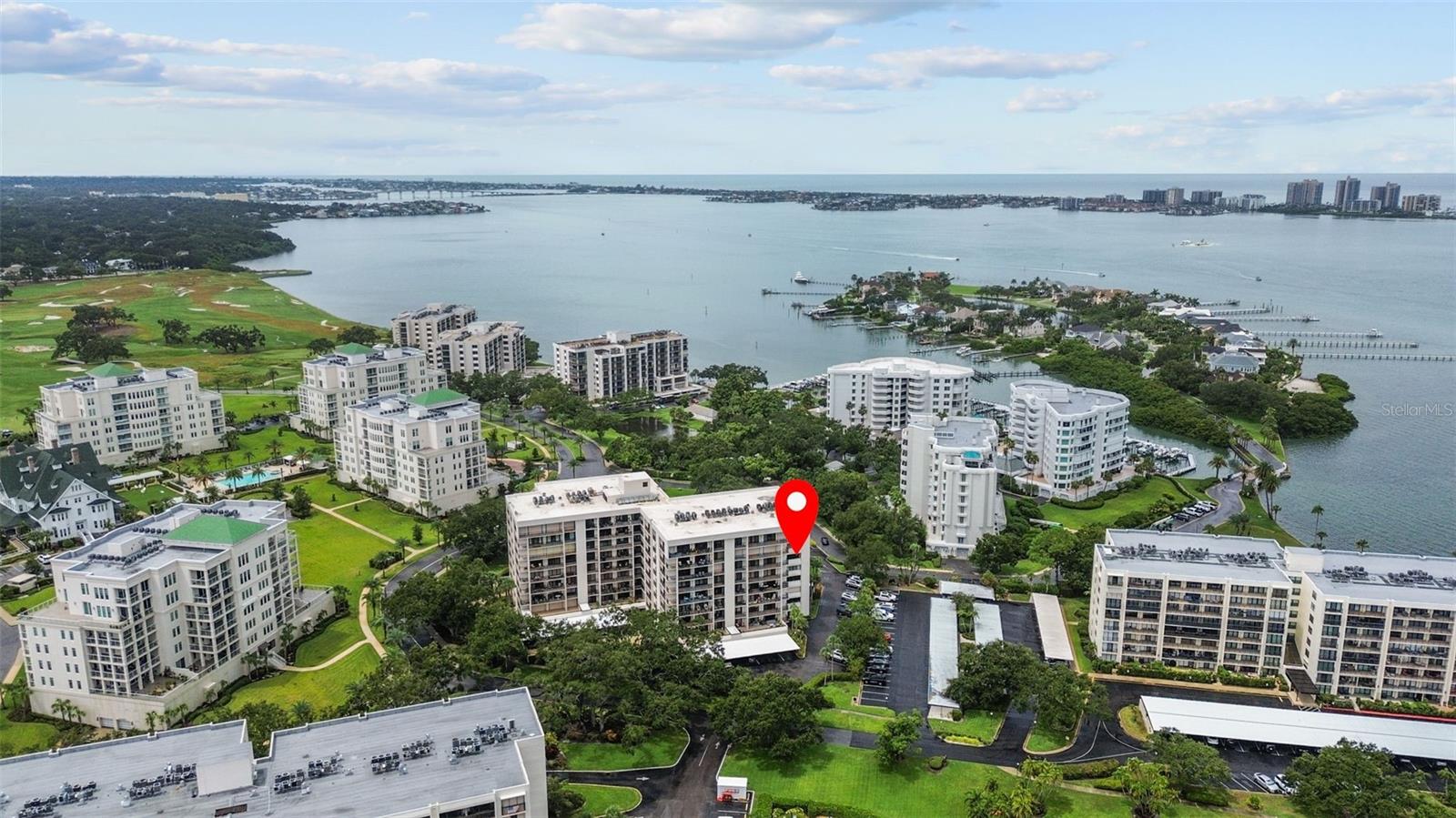 Listing photo id 37 for 150 Belleview Boulevard 507