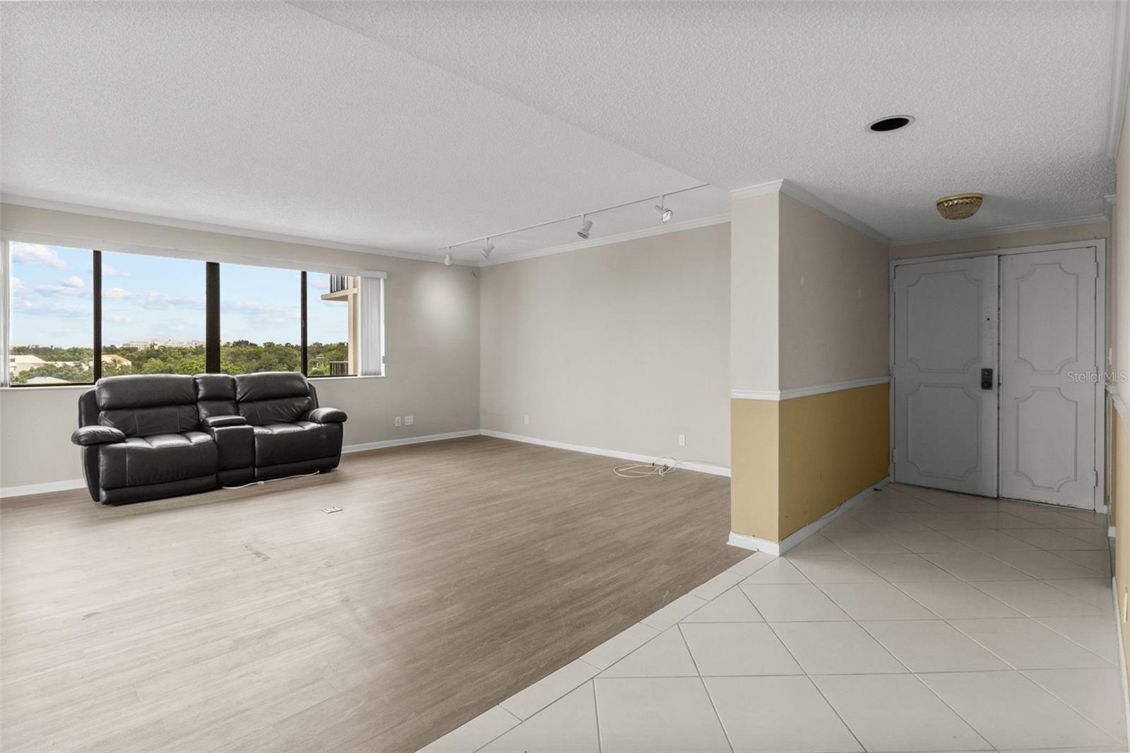 Listing photo id 6 for 150 Belleview Boulevard 507