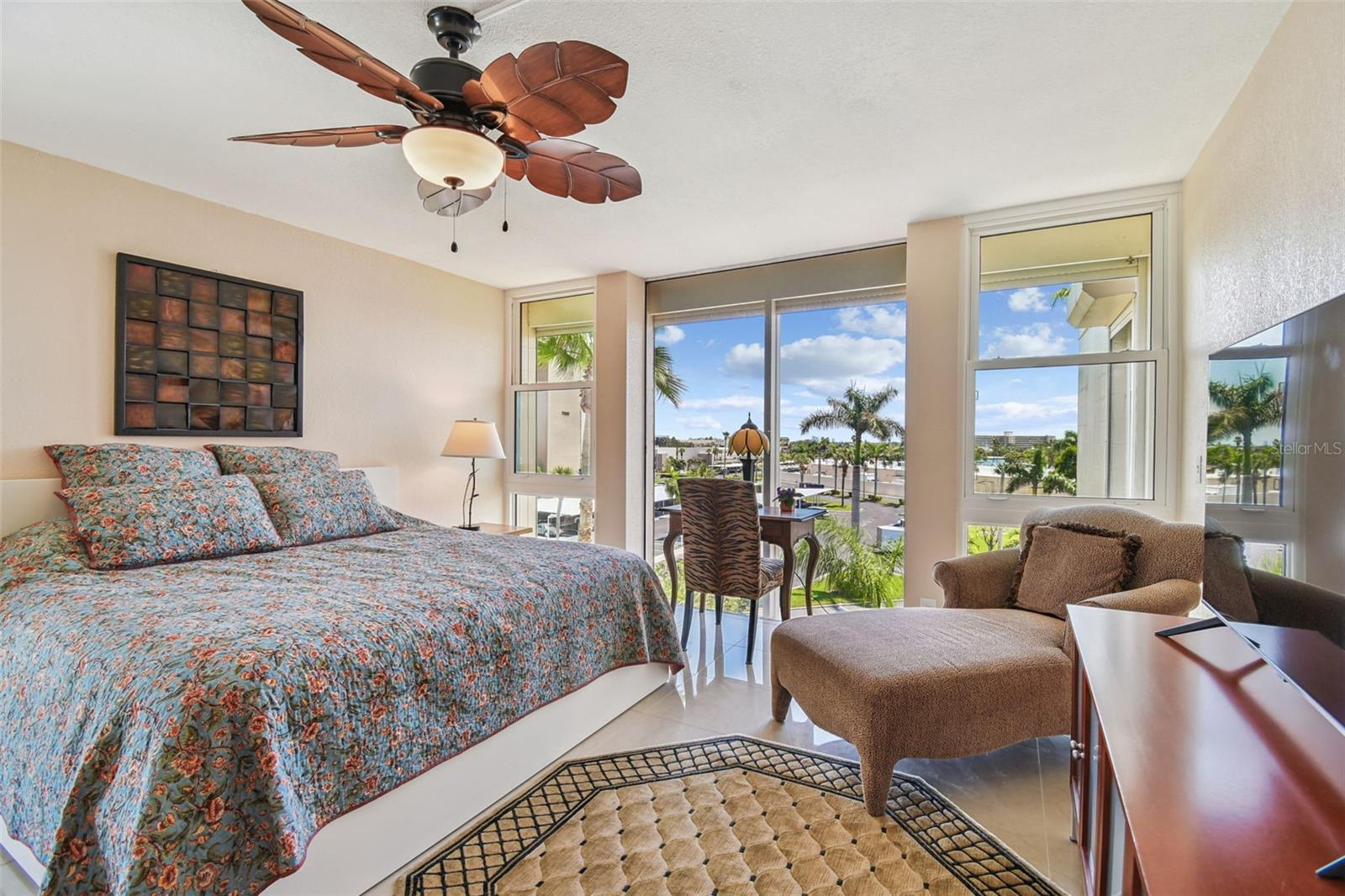 Image 23 of 64 For 7400 Sun Island Drive S 411