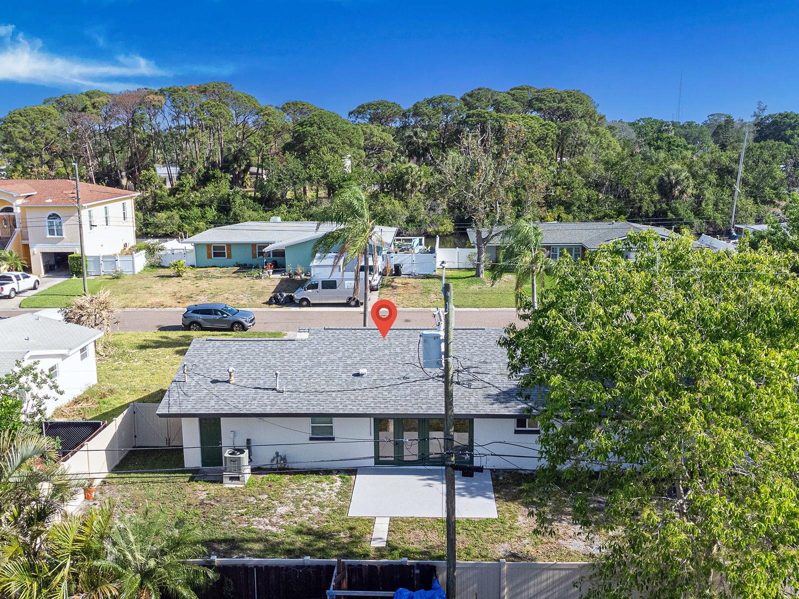 Image 5 of 41 For 352 79th Avenue