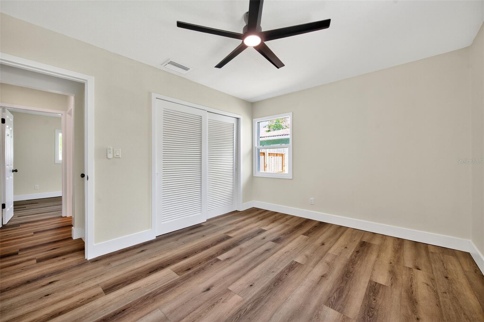 Image 14 of 30 For 6549 19th Street N