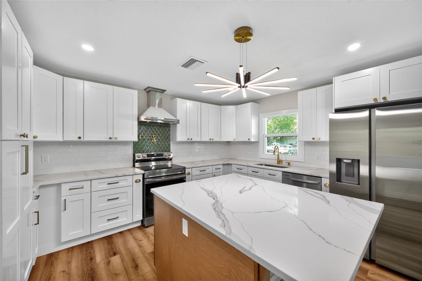 Image 2 of 30 For 6549 19th Street N