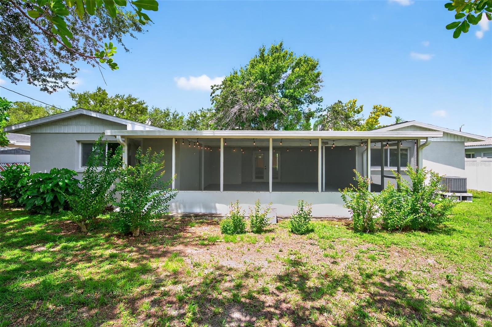 Image 26 of 30 For 6549 19th Street N