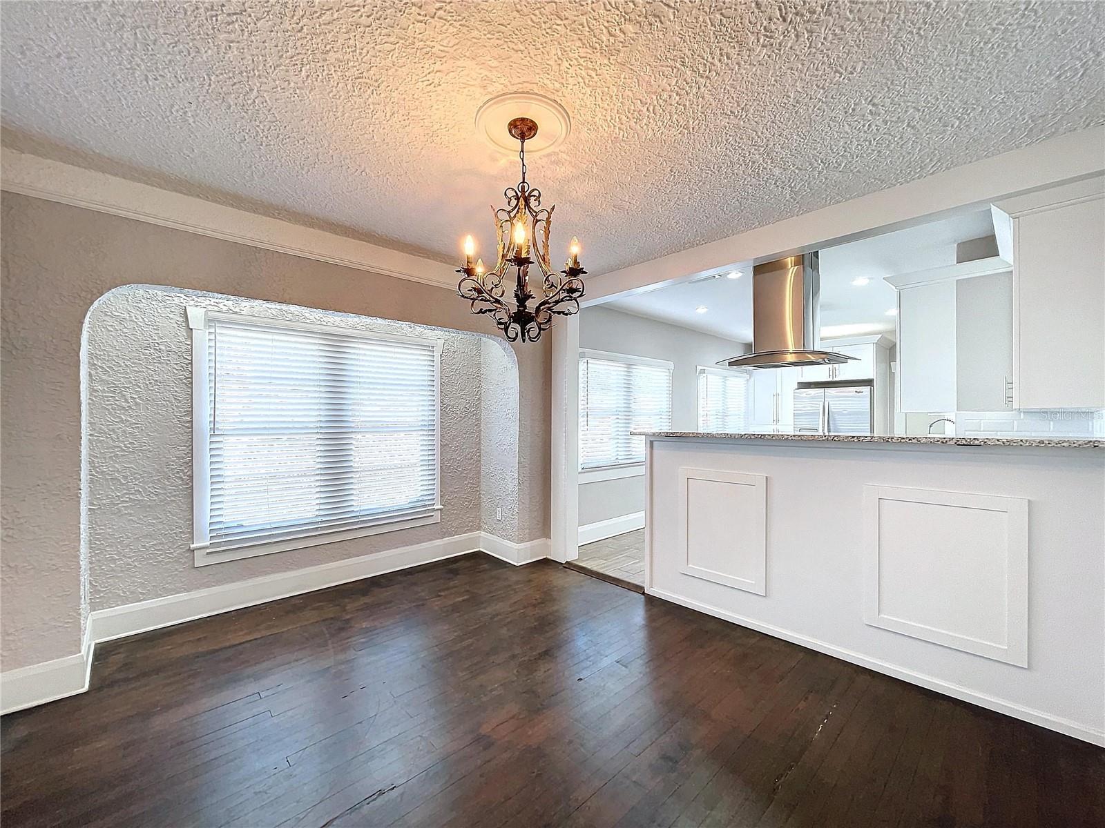 Image 11 of 48 For 213 Wilder Avenue