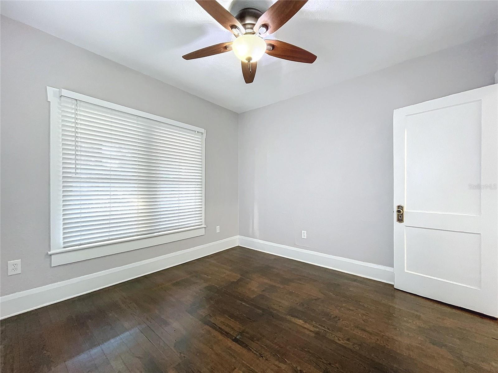 Image 33 of 48 For 213 Wilder Avenue