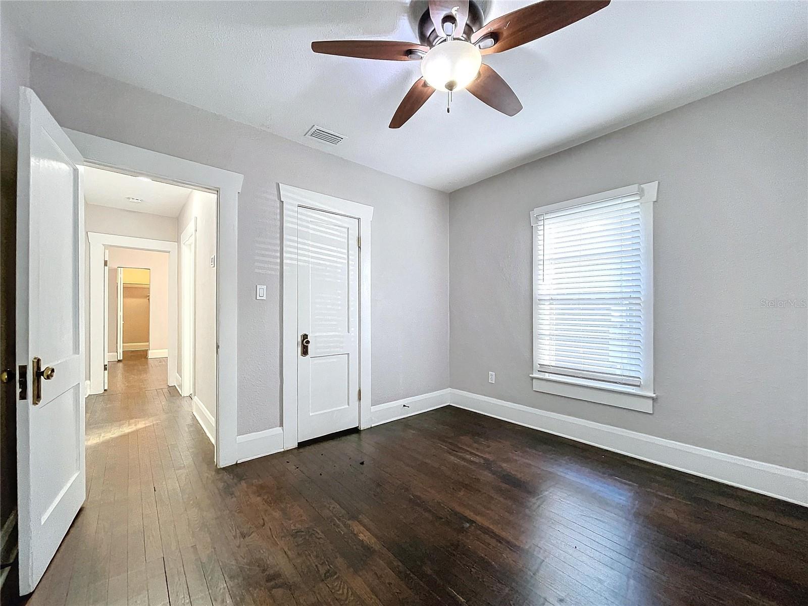 Image 37 of 48 For 213 Wilder Avenue