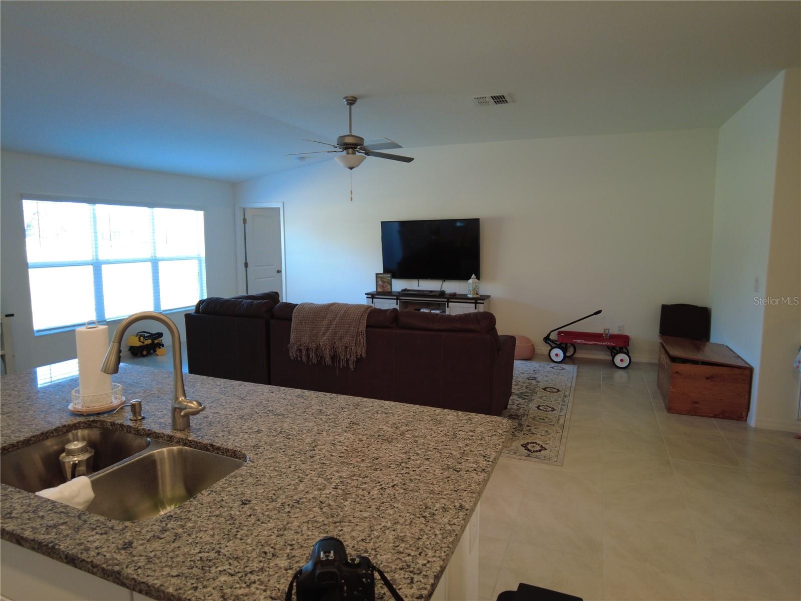 Listing photo id 9 for 6743 Bar S Bar Trail