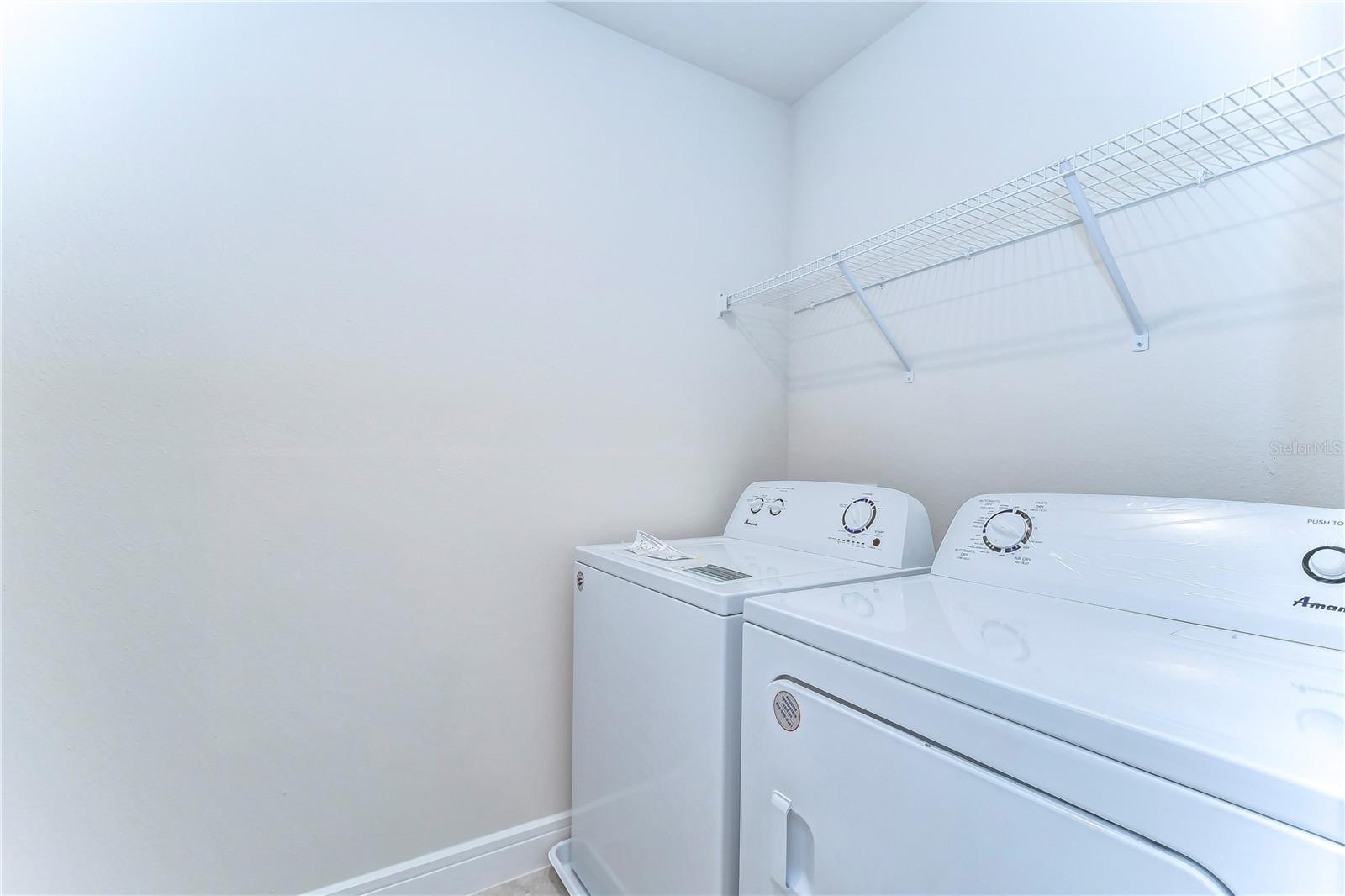 Listing photo id 28 for 30600 Thunderbird Drive