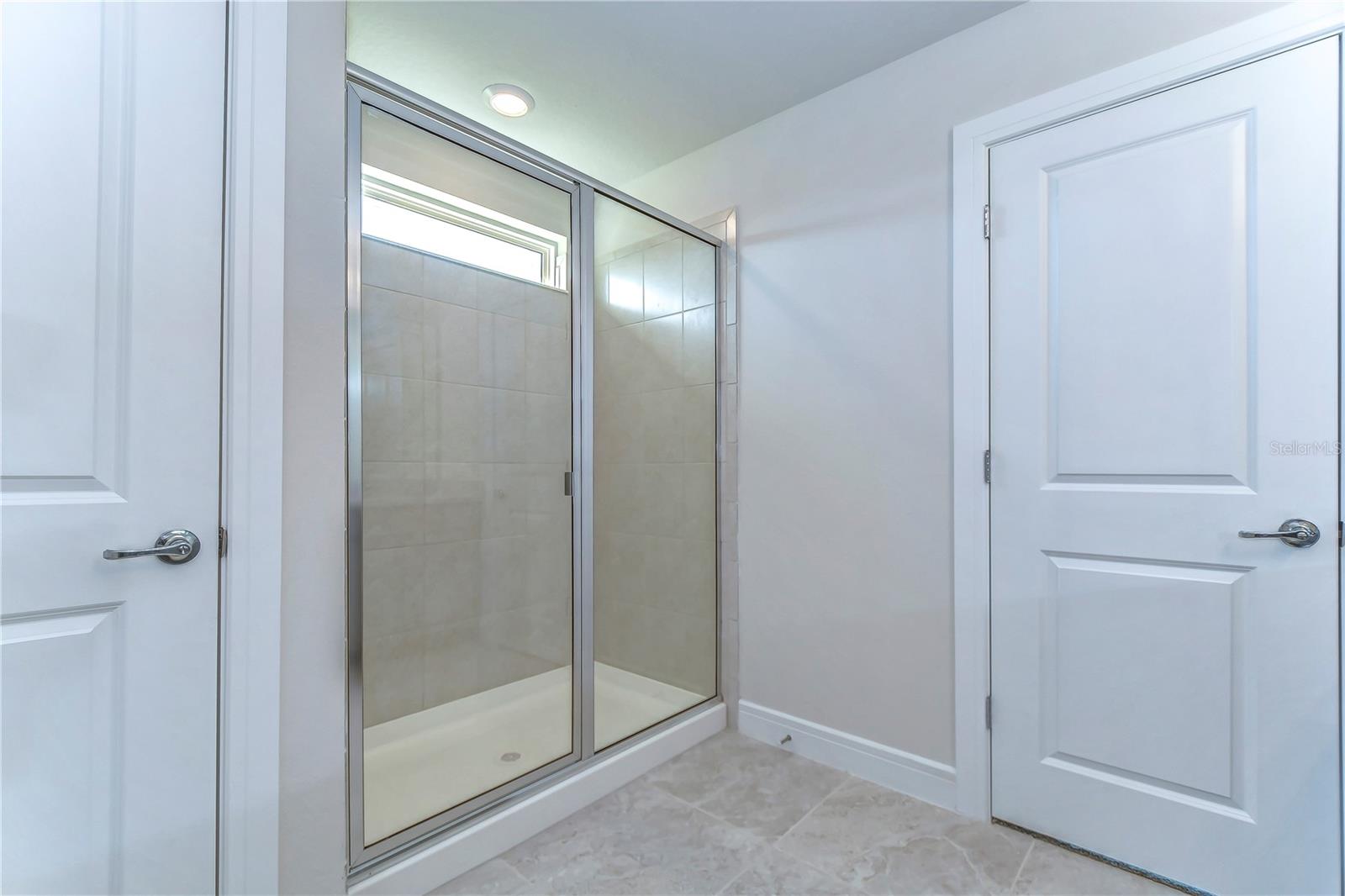Listing photo id 36 for 30600 Thunderbird Drive