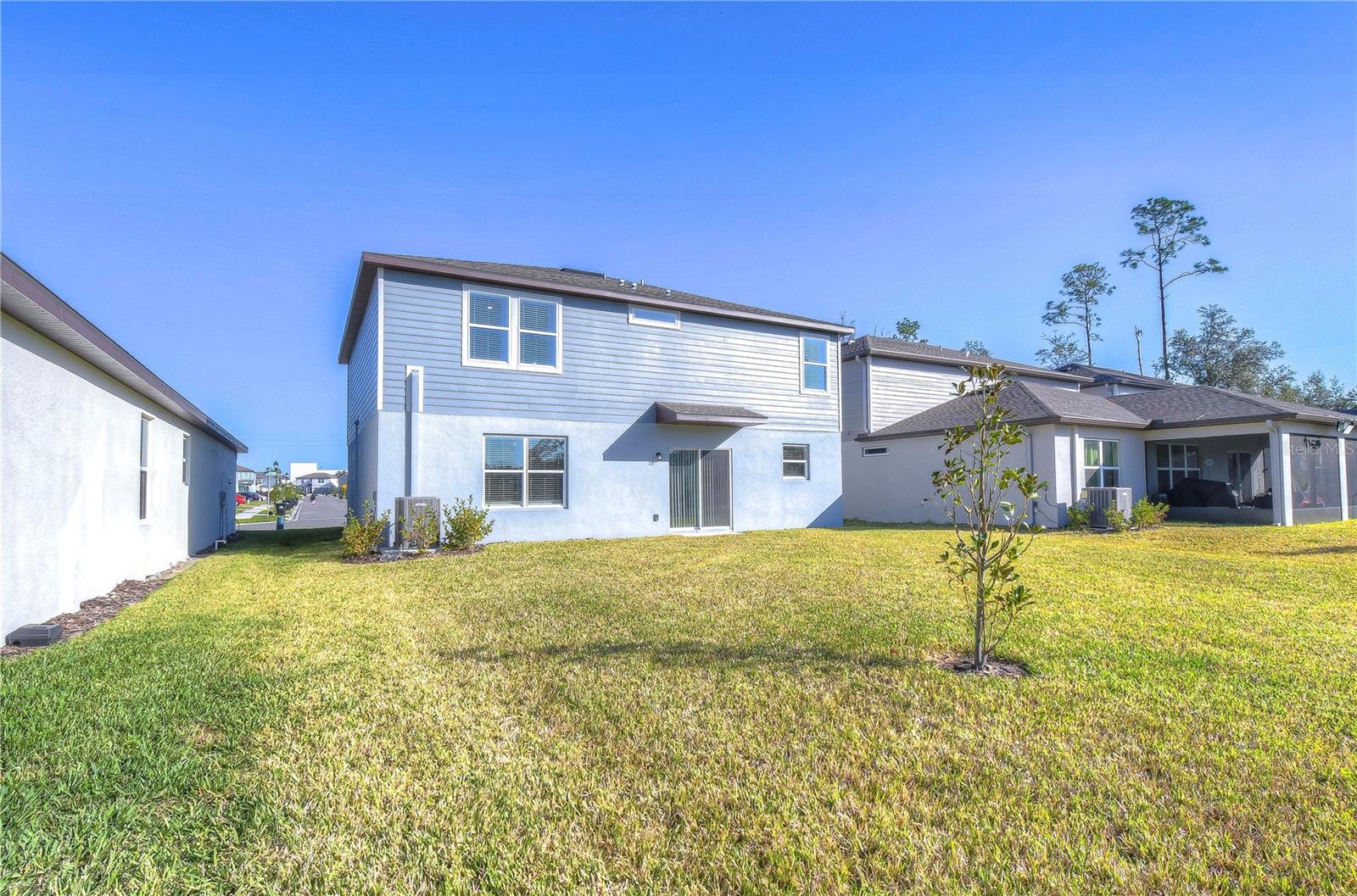 Listing photo id 5 for 30600 Thunderbird Drive