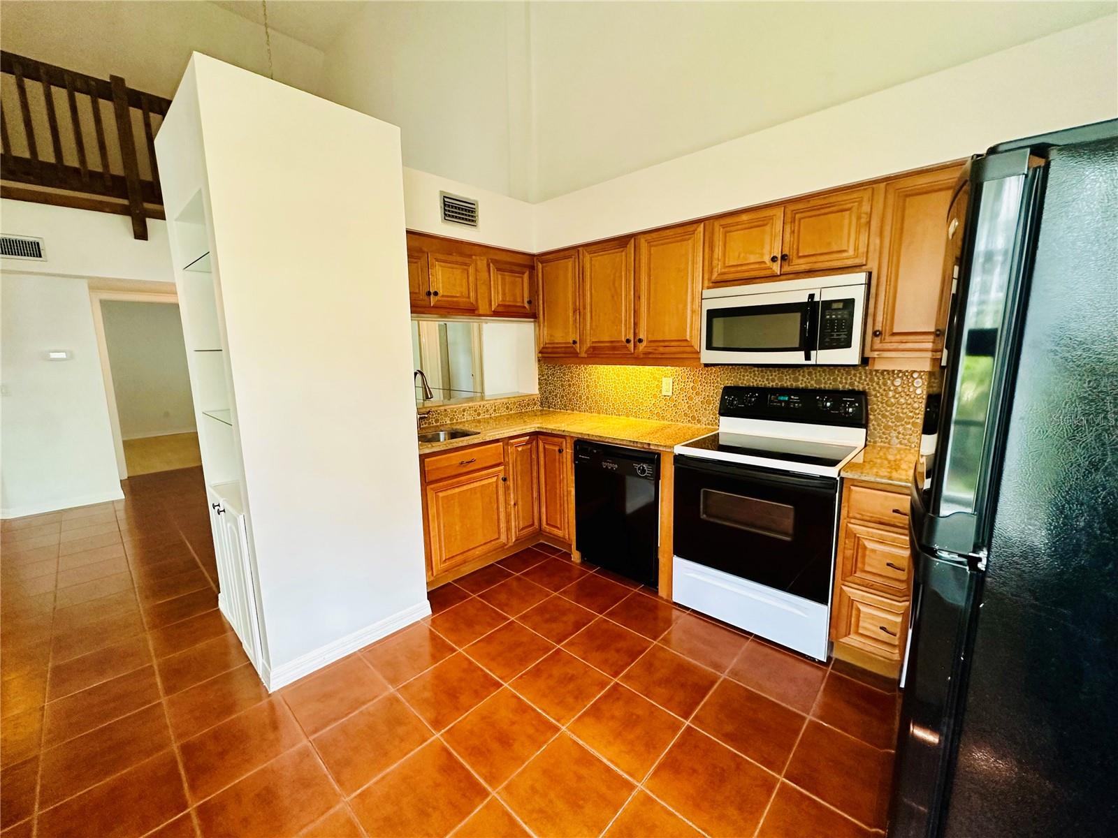 Image 15 of 58 For 6825 Stones Throw Circle N 1202