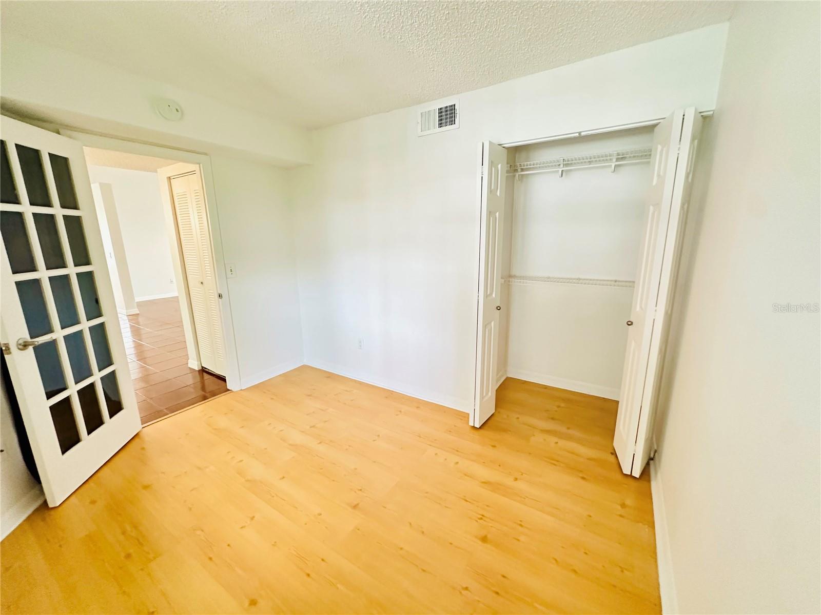Image 21 of 58 For 6825 Stones Throw Circle N 1202