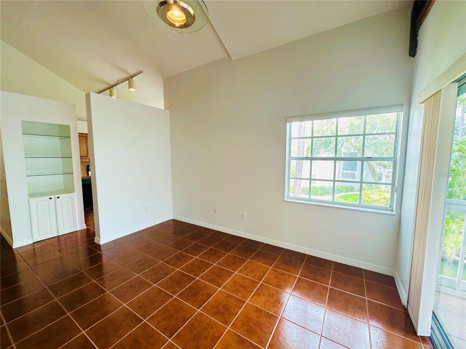 Image 45 of 58 For 6825 Stones Throw Circle N 1202