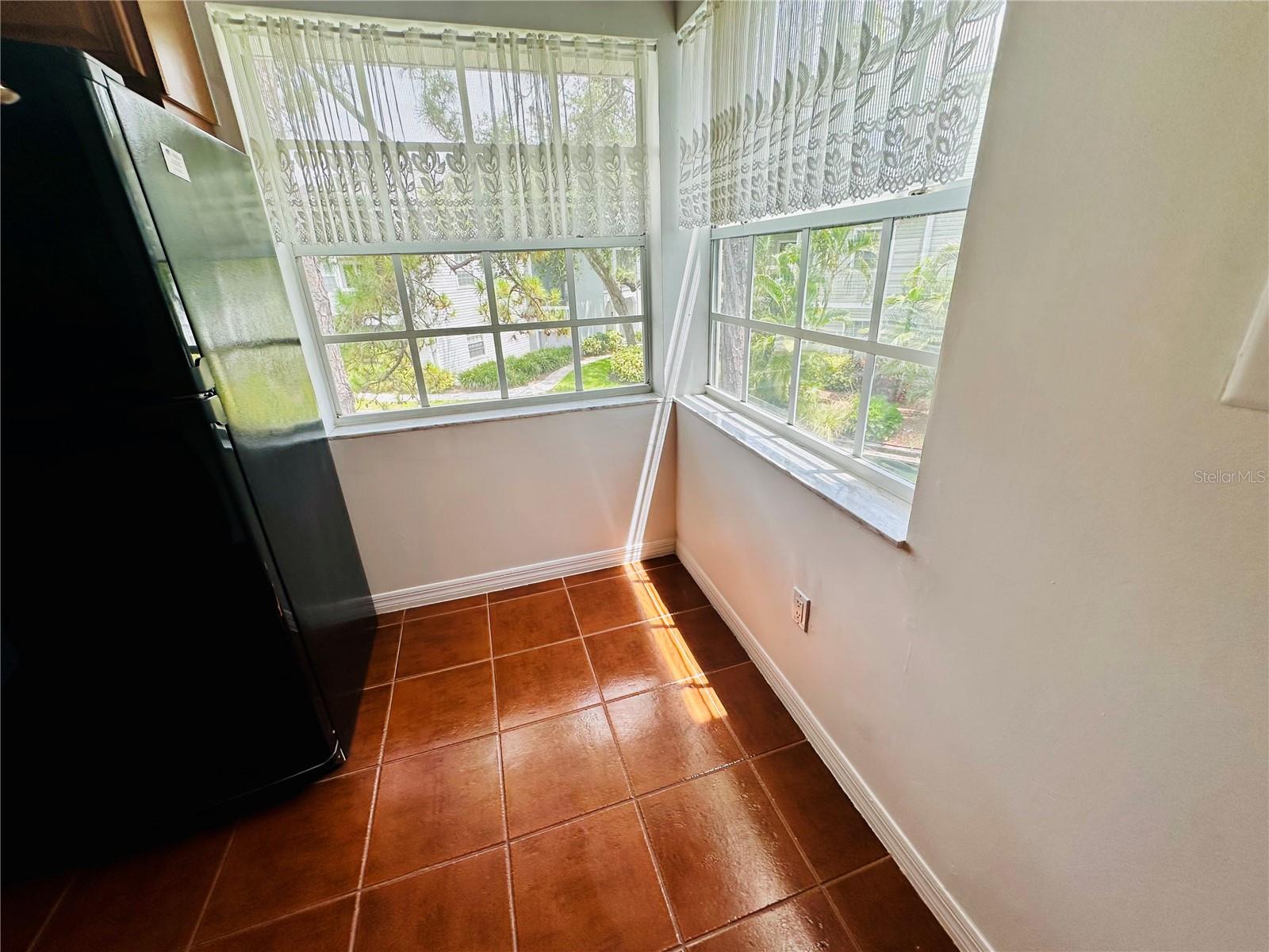 Image 47 of 58 For 6825 Stones Throw Circle N 1202