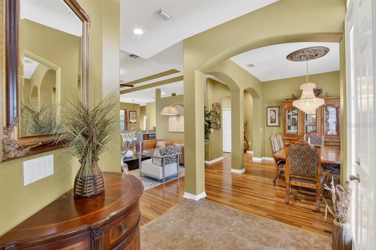 Image 11 of 66 For 2336 Shirecrest Cove Way