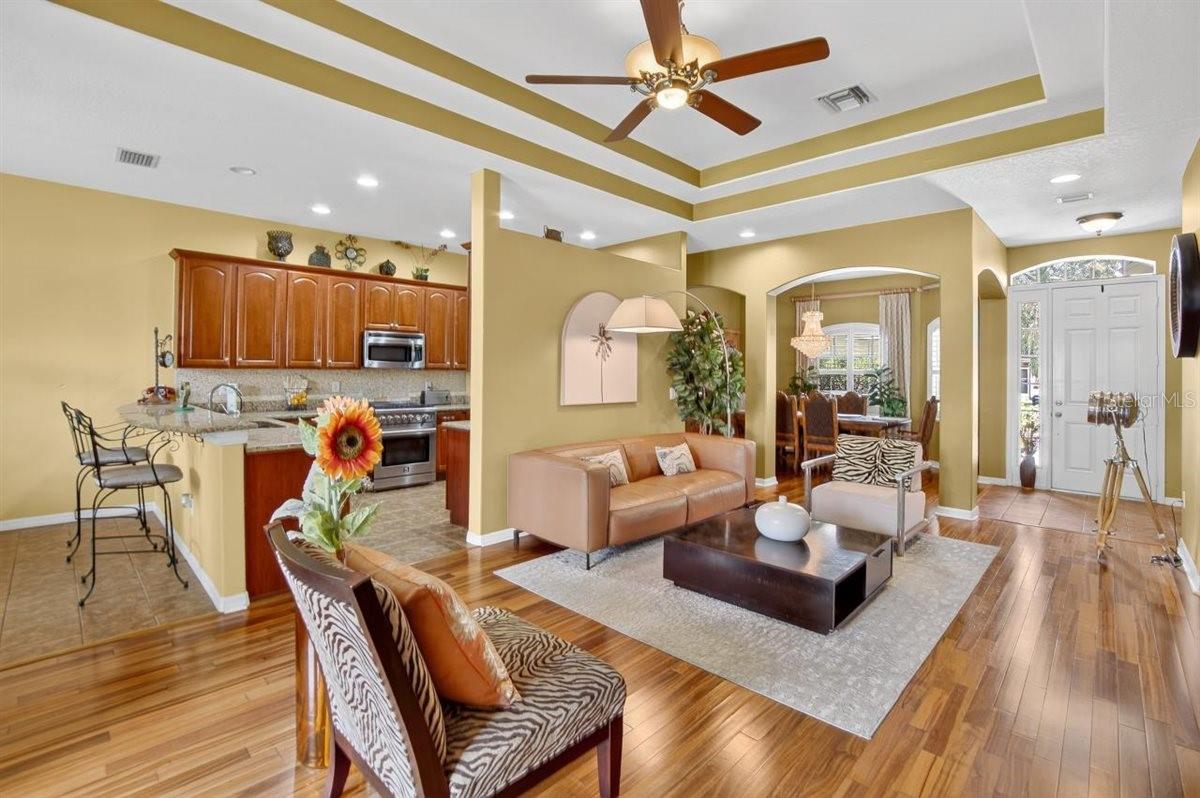 Image 15 of 66 For 2336 Shirecrest Cove Way