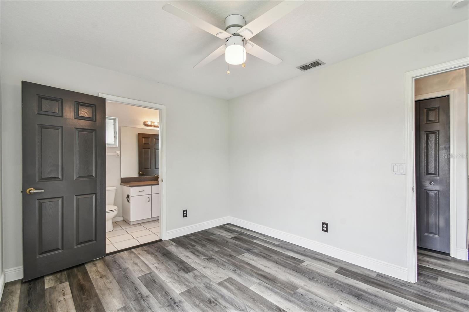 Image 30 of 100 For 16003 Ridley Place