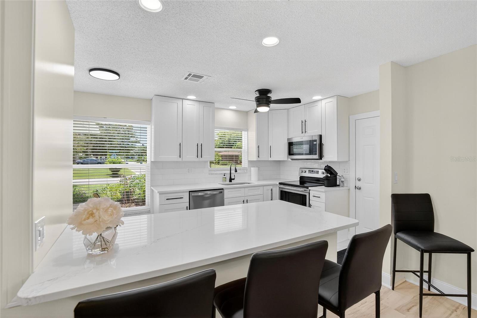 Image 15 of 50 For 2190 Bramblewood Drive N