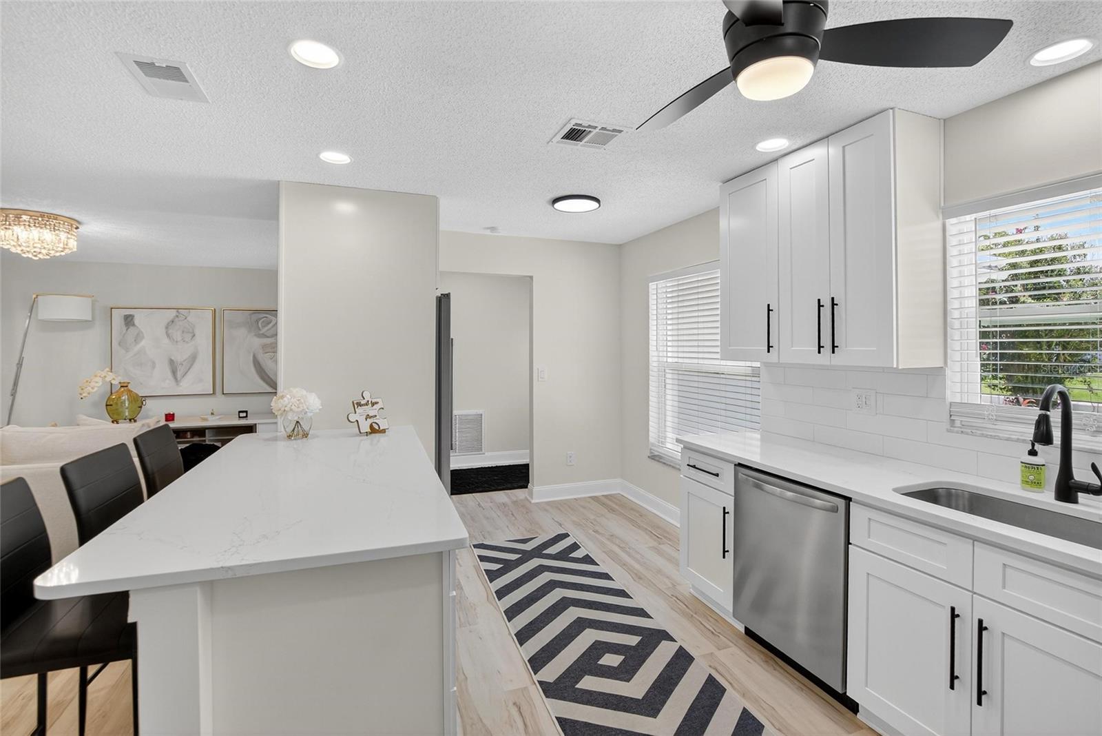 Image 16 of 50 For 2190 Bramblewood Drive N
