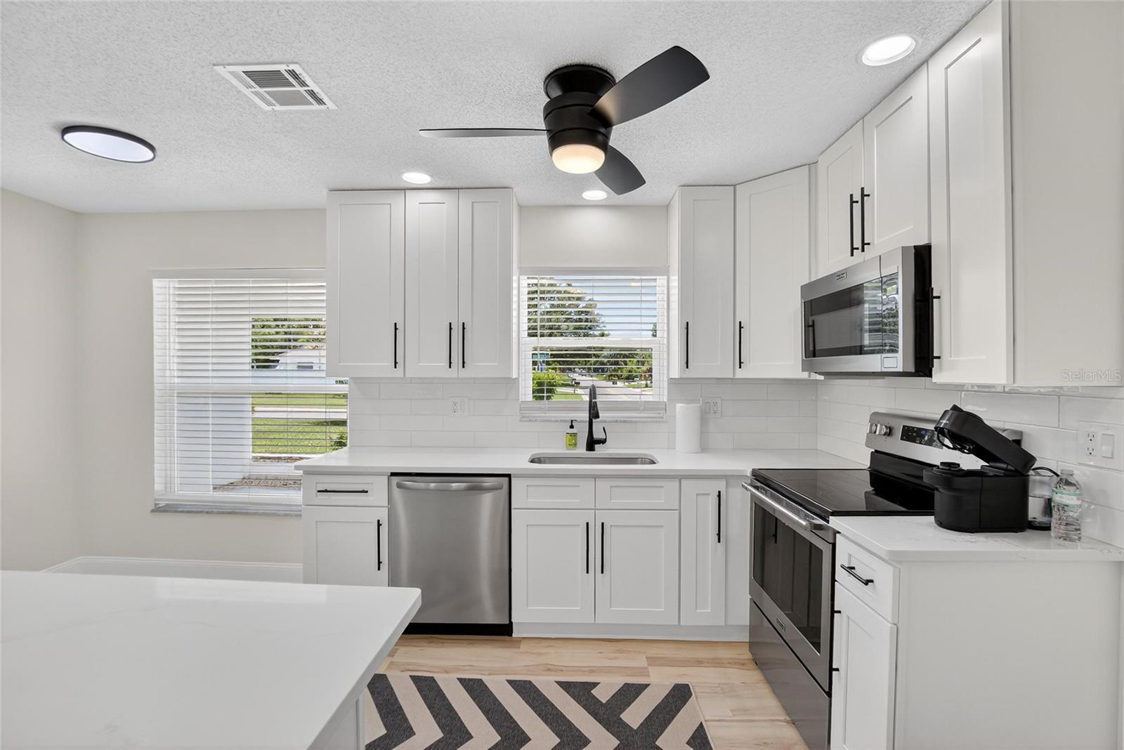 Image 17 of 50 For 2190 Bramblewood Drive N