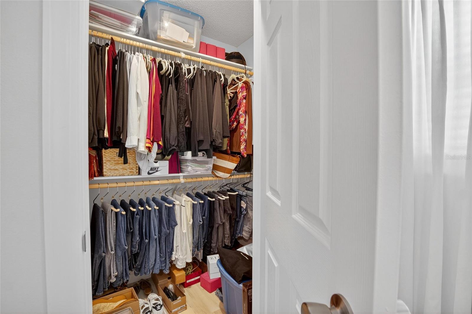 Image 24 of 50 For 2190 Bramblewood Drive N